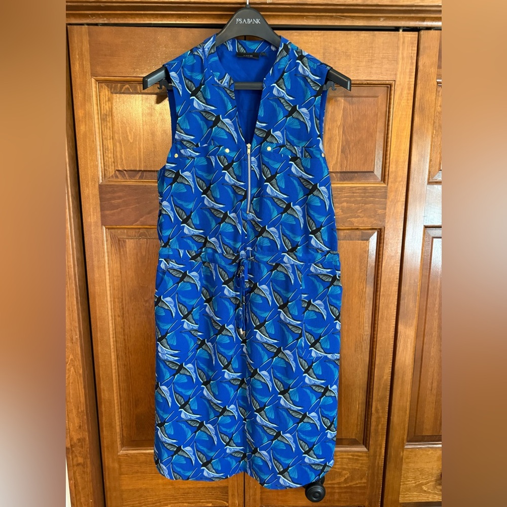 Blue Bird Print Sleeveless Dress